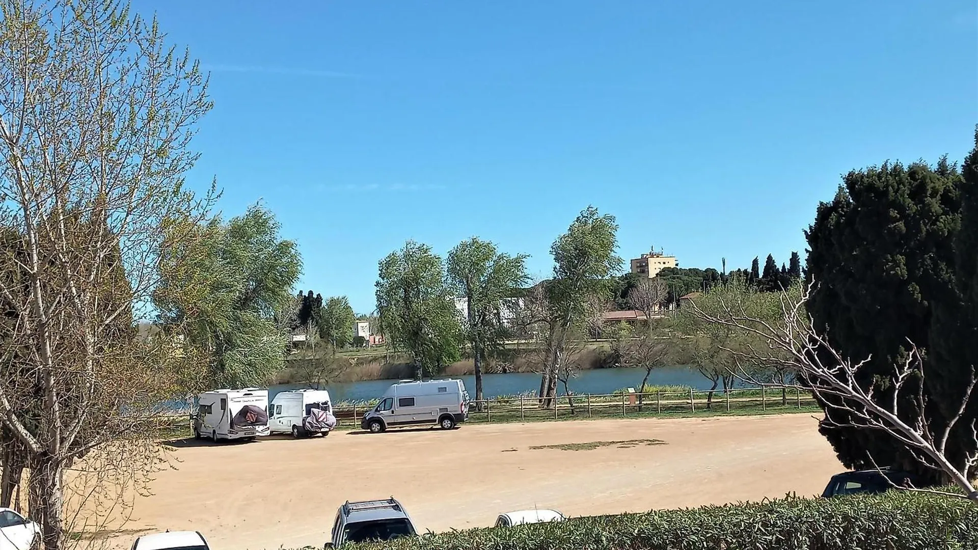 Casa Cal Sabater - En Pleno Centro, Bonita Vista Al Rio, Gran Parking Publico Delante, A.A., Wifi. - Es-89-89 Villa Sant Pere Pescador 0*,  Spanje