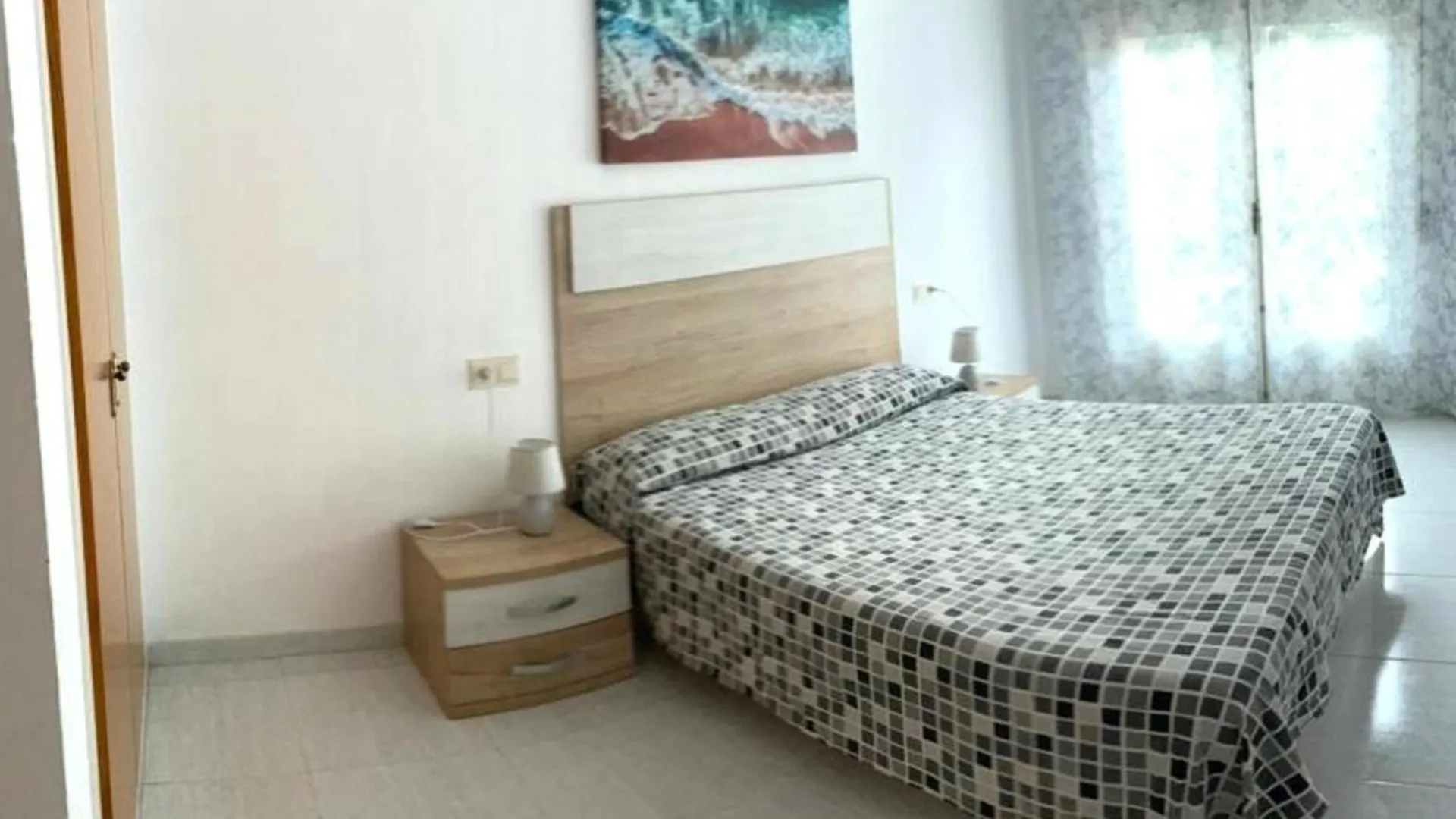 Villa Casa Cal Sabater - En Pleno Centro, Bonita Vista Al Rio, Gran Parking Publico Delante, A.A., Wifi. - Es-89-89 Sant Pere Pescador Сasa de vacaciones